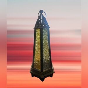 🥀Beautiful Bronzed Metal Lantern With Stained Glass Candle holder